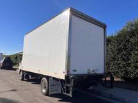 2017 ISUZU NPR NQR HD 18FT BOX TRUCK 5.2L DIESEL LIFTGATE 148K MILES GARDENA/ LOS ANGELES DELIVERY - Image 6