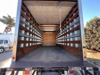 2017 ISUZU NPR NQR HD 18FT BOX TRUCK 5.2L DIESEL LIFTGATE 148K MILES GARDENA/ LOS ANGELES DELIVERY - Image 9