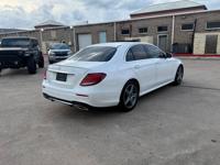 2018 Mercedes-Benz E-Class E 300 Houston/Katy - Image 4