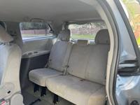 2016 Toyota Sienna LE Automatic Good Condition Houston - Image 8