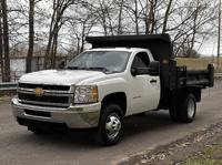 2013 Chevrolet Silverado 3500 hd dump truck - Image 2
