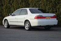 2000 Honda Accord LX Sedan ((Call or Text 503-769-7691)) - Image 7