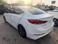 2017 Hyundai Elantra SE "ONE OWNER " West Mount Houston - Image 3