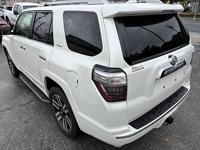 LIKE NEW! 2017 Toyota 4runner Limited RWD V6 Loaded 1-owner MINT! - Image 9