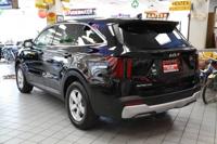 2025 Kia Sorento LX 4dr SUV SUV Windy City Motors - Image 6