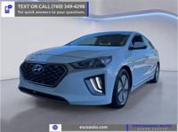 2020 Hyundai Ioniq Hybrid Electric SE Hatchback Escondido Auto Super Center - Image 2