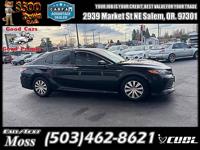 2020 Toyota Camry Hybrid LE 4dr Sedan - Image 6