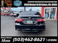 2020 Toyota Camry Hybrid LE 4dr Sedan - Image 8