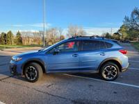 2023 SUBARU CROSSTREK /AWD/LOW MILES *ONLY 39K*/Manual-Blue Englewood - Image 3