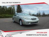 2004 Lexus ES 330 Base 4dr Sedan Sedan Roberto's Auto Sales - Image 2