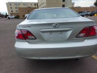 2004 Lexus ES 330 Base 4dr Sedan Sedan Roberto's Auto Sales - Image 8