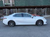 2022 Toyota Camry hybrid XLE Staten Island NY - Image 7