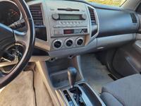 2005 Toyota Tacoma Pre Runner V6 4dr Double Cab RWD + Best Auto - Image 9