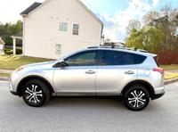 2018 Toyota RAV4 LE plus 1 owner Backup camera Bluetooth Lawrenceville - Image 9