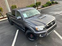 2015 Toyota Tacoma V6 4x4 Auburn - Image 4