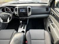 2015 Toyota Tacoma V6 4x4 Auburn - Image 7