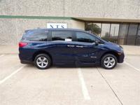16K MILE HONDA ODYSSEY EX-L WHEELCHAIR HANDICAPPED MOBILITY RAMP VAN Irving, TX - Image 3