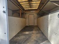 2012 f350 utility truck Roslyn - Image 3