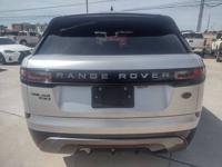 2018 Land Rover Velar P250 R-Dynamic SE AWD. Financing Available Houston - Image 7