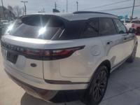 2018 Land Rover Velar P250 R-Dynamic SE AWD. Financing Available Houston - Image 8