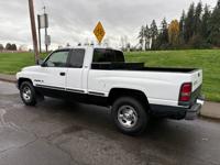 1999 Dodge Ram 1500 Extended Cab 5 Speed Manual 136k AC/PWR/ Truck Salem - Image 5