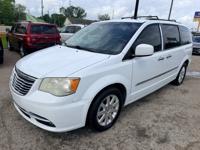 2014 Chrysler Town and Country West Mount Houston