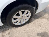 2014 Chrysler Town and Country West Mount Houston - Image 10