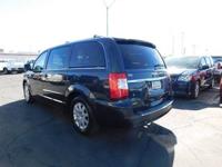 2014 Chrysler Town Country BIG BANG FOR YOUR BUCK!! Casa Grande - Image 6