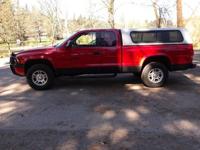 2001 Dodge Dakota 4WD! LOW MILES! AMAZING SERVICE HISTORY! FINANCING! AFFORDABLE CARS! TRUCKS! AND SUVS! - Image 3