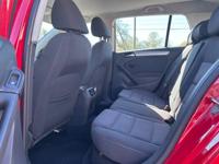 2013 VOLKSWAGEN GOLF GAS SAVER// GREAT DEAL - Image 10