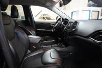 2022 Jeep Cherokee Trailhawk 4x4 Black Stouffair Motors - Image 10