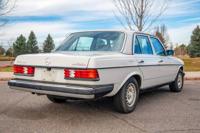 1982 Mercedes-Benz 240D (W123) Seattle - Image 4