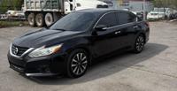 2017 Nissan Altima * Leather, Back up camera, USB/AUX