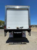 2019 INTERNATIONAL MV 18ft REEFER BOX TRUCK **NON-CDL, CUMMINS** SAN FRANCISCO - Image 6