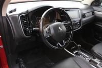 2019 Mitsubishi Outlander SEL Lancaster Dr Se Salem OR 97317 - Image 10