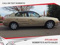 2006 Hyundai Elantra GLS 4dr Sedan Sedan Roberto's Auto Sales - Image 4