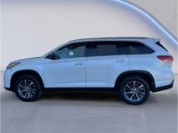 2019 Toyota Highlander XLE - GOOD/BAD/NO CREDIT OK! + Escondido Auto Super Center - Image 4