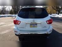 2017 Nissan Pathfinder Platinum 4x4 4dr SUV - Image 6