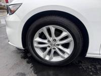 2017 CHEVROLET MALIBU LT BRONX - Image 8