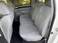 2015 Toyota Tacoma 4x4 Double Cab Long-Bed 1 Owner No Rust - Image 8