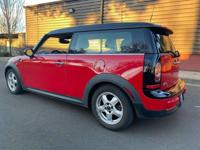 2011 Mini Cooper Club Man 3DR Salem+ CARRERA AUTO BROKER FINANCE LLC - Image 6