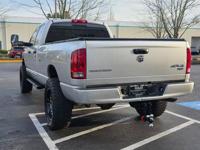 2005 Dodge Ram 2500 LARAMIE 4X4 / 5.7L V8 HEMI / LIFTED / LONG BED + M M Investment Cars - Portland - Image 8