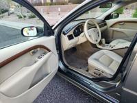 2009 Volvo S80 One owner. Phoenix - Image 10