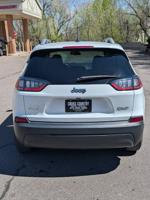 LOOKING FOR A JEEP? COME GET THIS 2020 Jeep Latitude! Aurora - Image 7