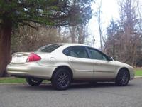 2000 Ford Taurus SES 4dr Sedan East Brunswick, NJ - Image 5