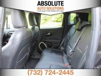 2015 Jeep Renegade Limited 4X4 4dr SUV Jeep Renegade Sedan - Image 10