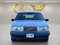 1993 Volvo 940 (Rates as low as 3.99% APR OAC) Portland - Image 4