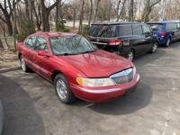 1998 Lincoln Continental 4dr Sdn + OLD SCHOOL CLASSIC WITH SUPER LOW MILES! - Image 2