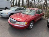 1998 Lincoln Continental 4dr Sdn + OLD SCHOOL CLASSIC WITH SUPER LOW MILES! - Image 3