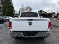 2015 RAM 1500 Laramie // 4X4 Eco Diesel Vancouver Auto Center - Image 7